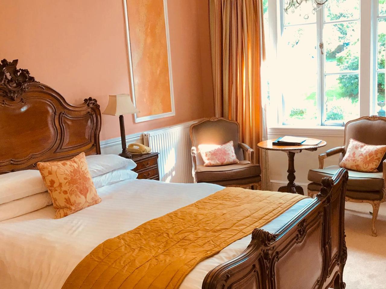 The Lake Country House Hotel & Spa 랸가마치웰즈 외부 사진